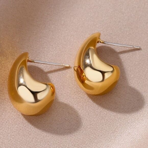 24K Gold Plated Drop Earrings - Picture 9 of 13